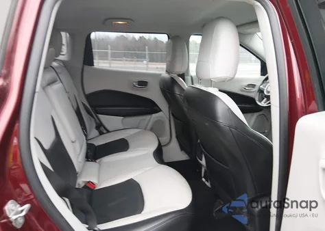 2021 Jeep Compass Limited Fwd из США, поврежденный, VIN 3C4NJCCB2MT528200